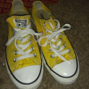 Yellow converse